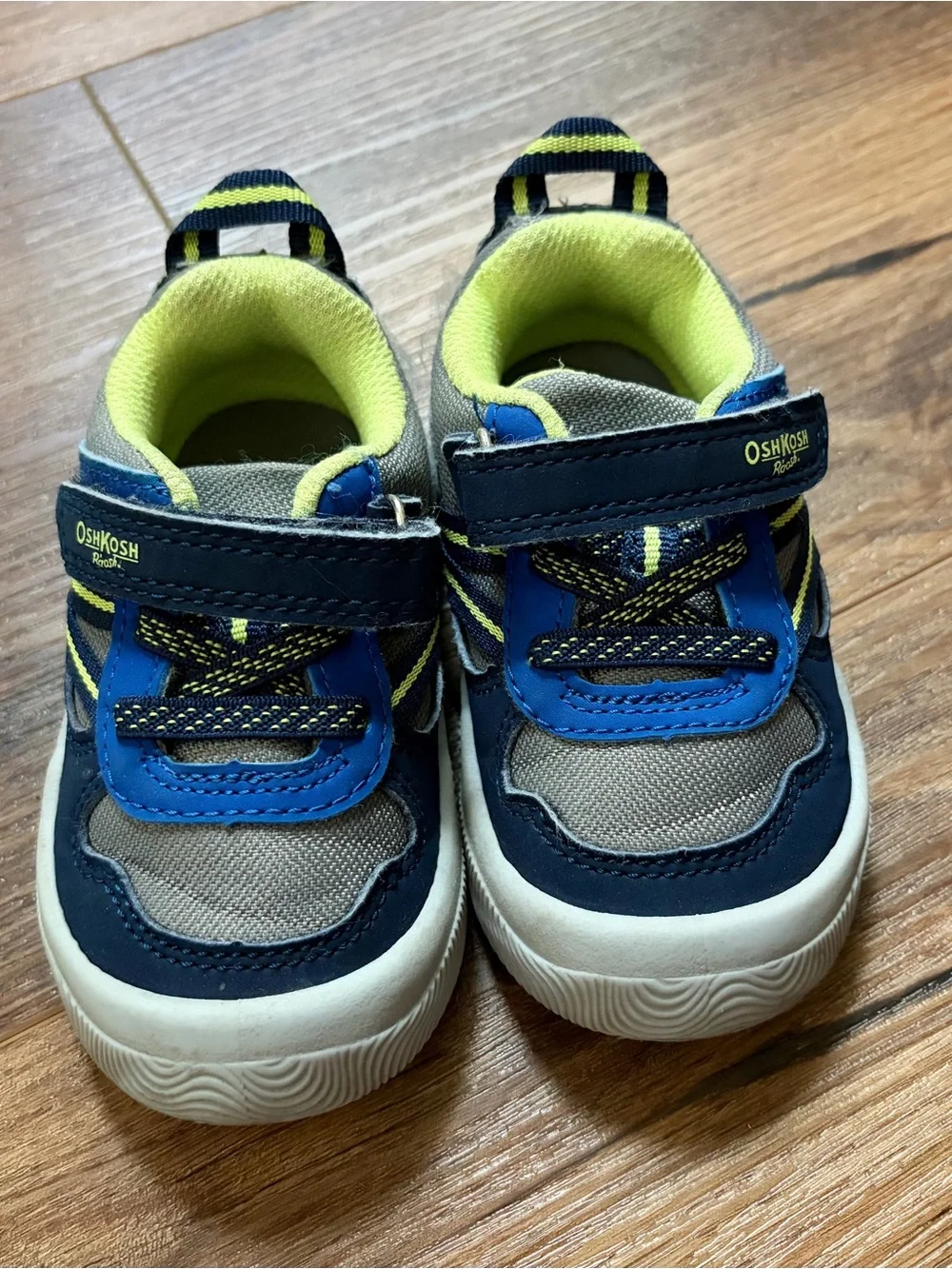 OshKosh Bgosh oshkosh b’gosh